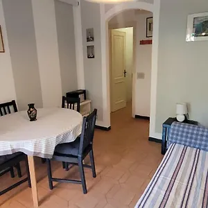 Bilocali Con Giardino Via Sivori Appartement